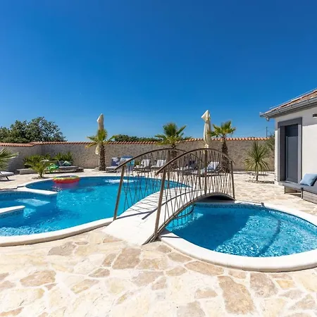 Villa Dalmatinac
