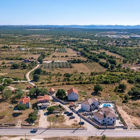 Villa Dalmatinac